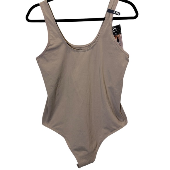 Maidenform Other - Maidenform Basically Sexy Seamless Bodysuit Latte Shapewear sz XXXL